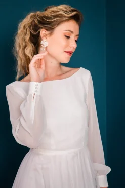 Ohrstecker mit 3D-Blüten und Strasskristallen<La Chia Outlet