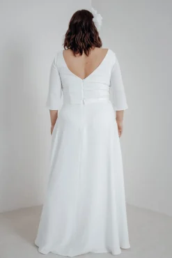 Plus Size Braut Rock mit Schlitz und Zierknöpfen – Eira Curvy<noni Clearance