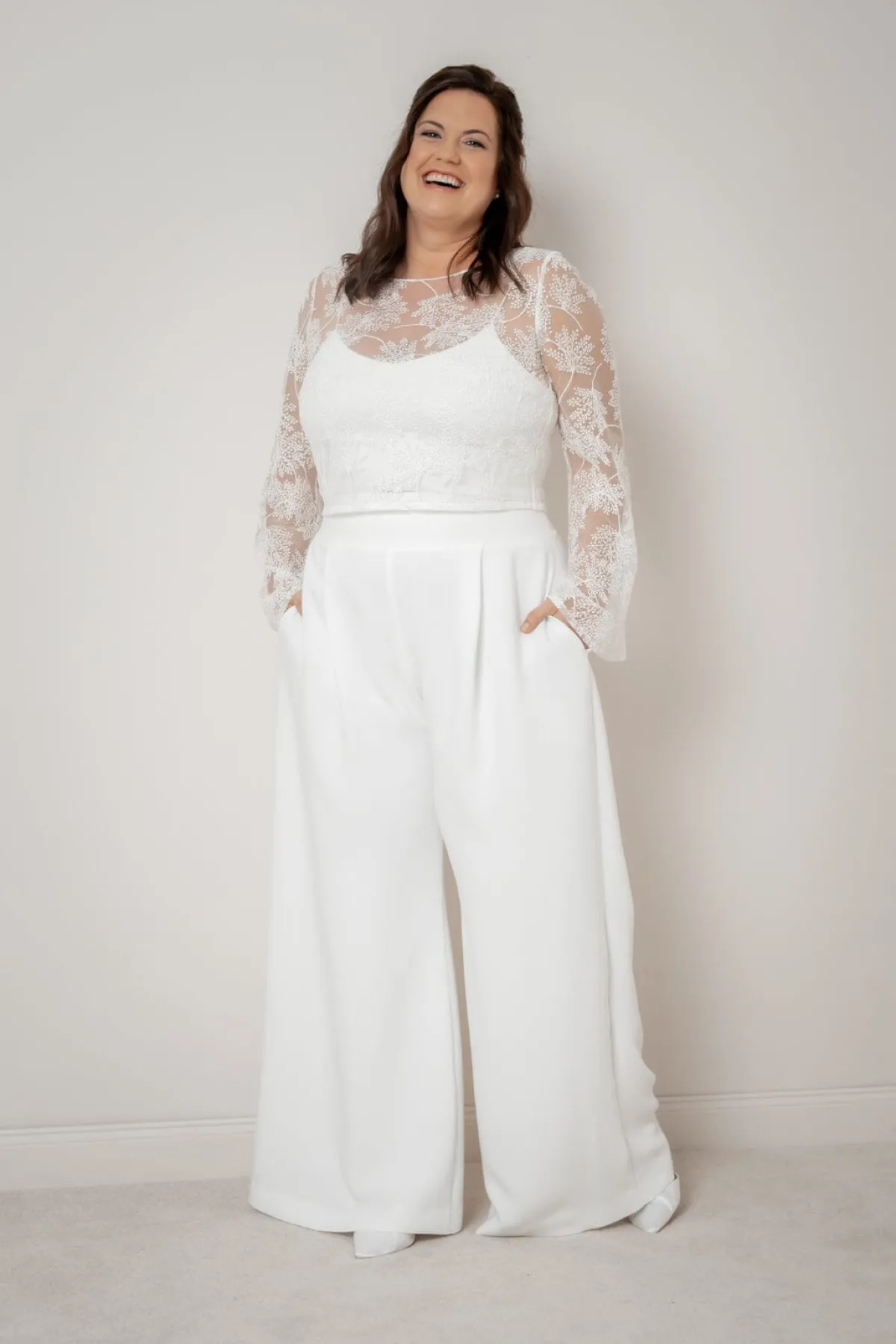 Plus Size Braut Top mit Trompetenärmeln – Safi Curvy<noni New