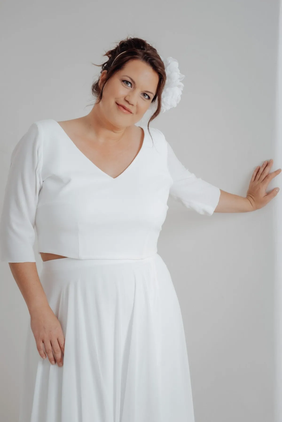 Plus Size Top mit V-Ausschnitten – Ona Curvy by you<noni Best