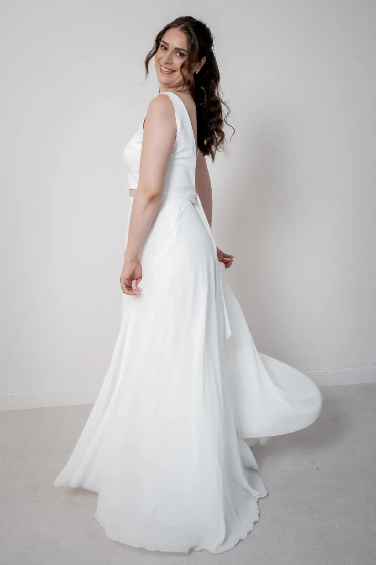 Rückenfreies Braut Top – Liza Ivory Eco<noni