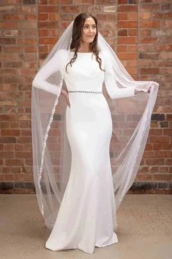 Schleier mit Blattstickerei | The<Perfect Bridal Company Clearance