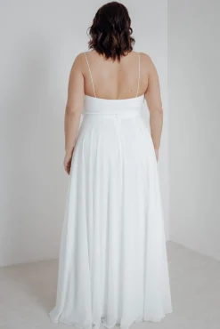 Schlichtes Top mit Herzausschnitt – Pina Curvy<noni Online