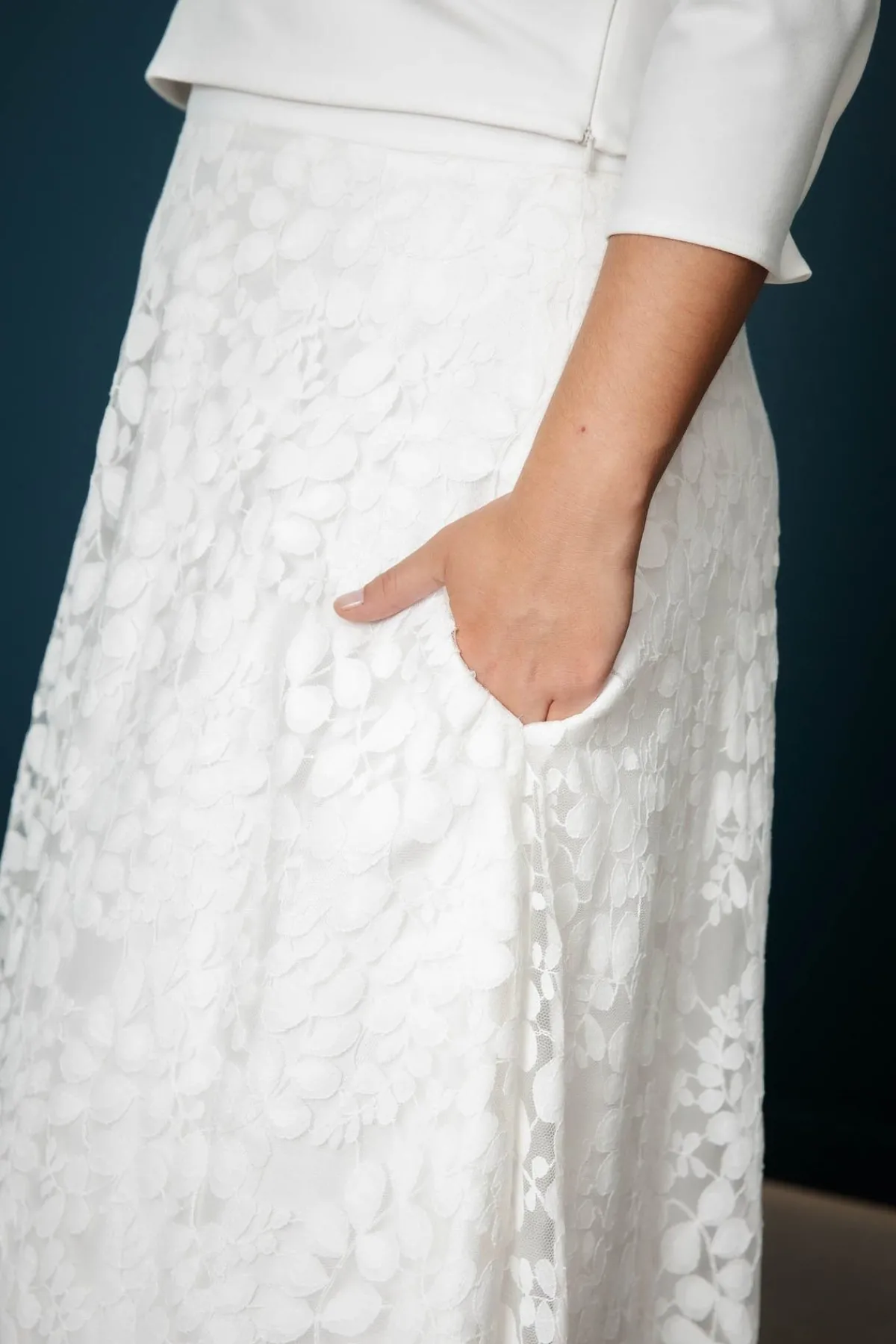 Showroom Only: Braut Rock – Liza Midi Curvy Selected<noni New
