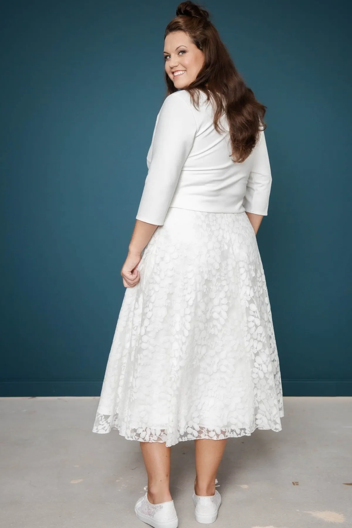 Showroom Only: Braut Rock – Liza Midi Curvy Selected<noni New