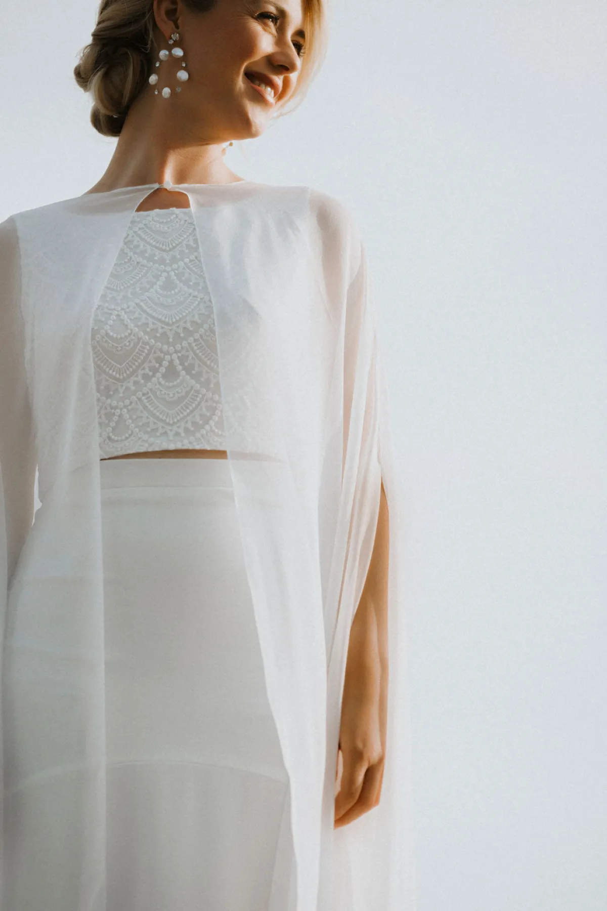 Showroom Only: Chiffon Braut Cape – Philia Selected<noni Discount