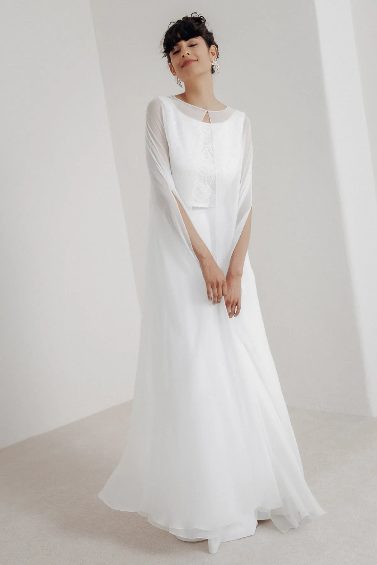 Showroom Only: Chiffon Braut Cape – Philia Selected<noni Discount