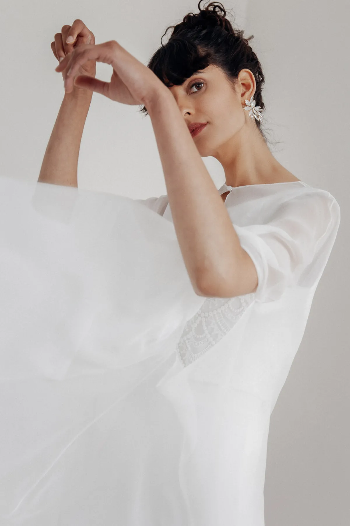 Showroom Only: Chiffon Braut Cape – Philia Selected<noni Discount