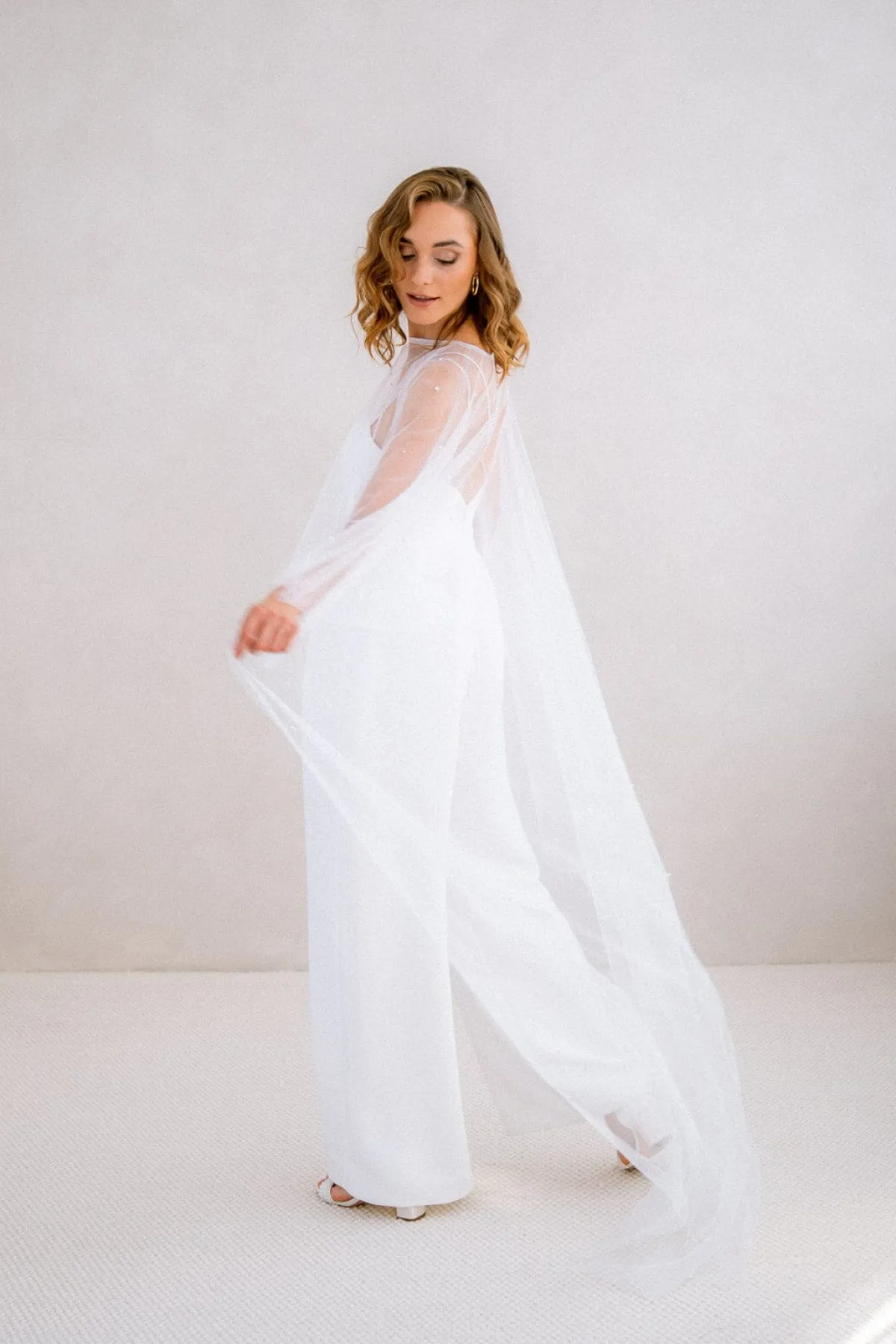 Showroom Only: Perlen-Cape – Beleza Selected<noni