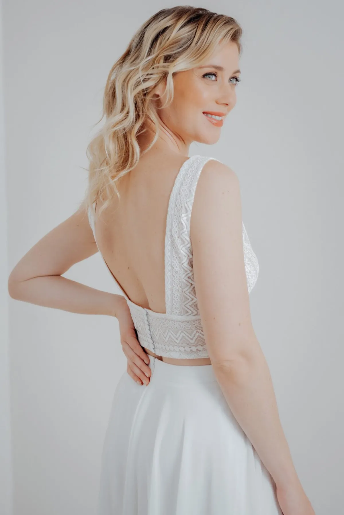 Showroom Only: Ärmelloses Top mit tiefem Ausschnitt – Jala Selected<noni Sale