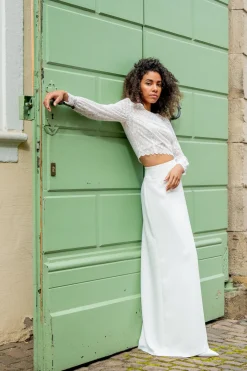 Showroom Only: Rock – Mali Selected<noni Discount