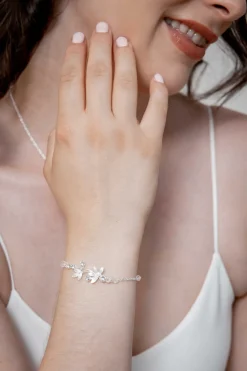 Silbernes Armband mit Blätterdetails und Strass<Weise Online