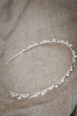 Verziertes Braut Diadem<Weise