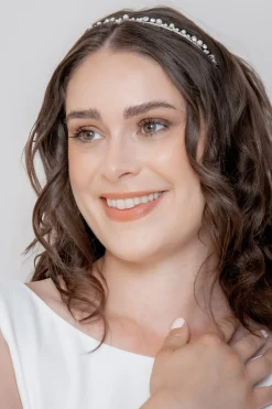 Verziertes Braut Diadem<Weise
