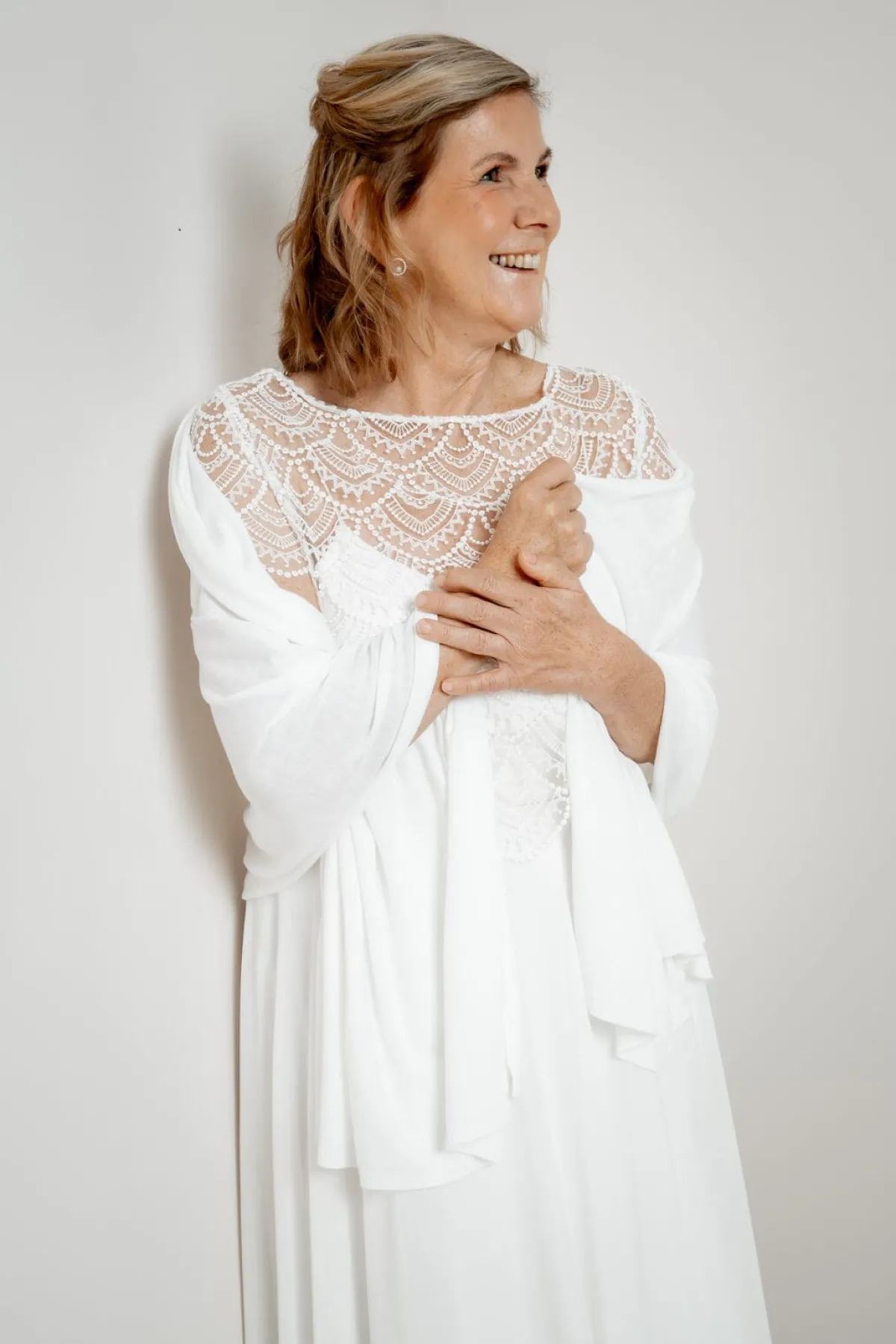 Weiche Braut Stola in Ivory<Poirier Discount