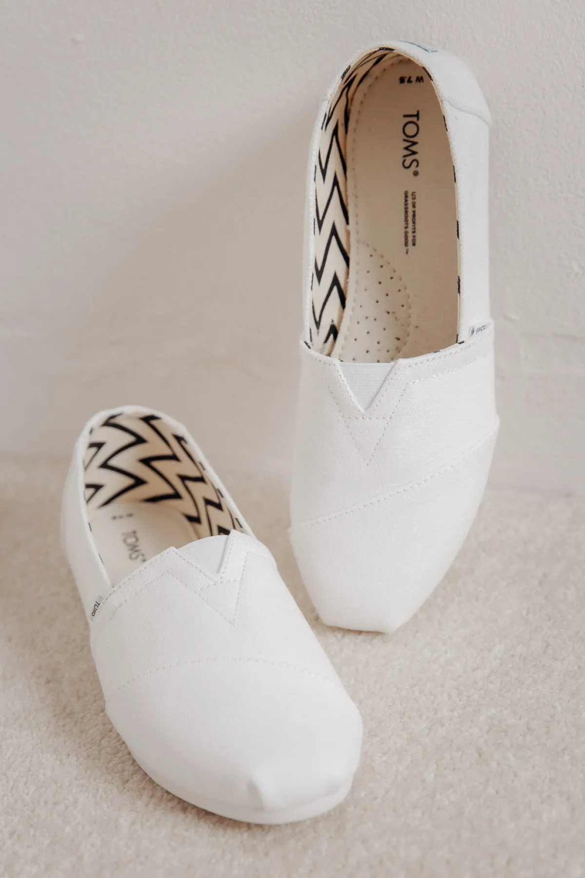 Weiße Espadrilles aus recycelter Baumwolle – Alpargata<TOMS Online