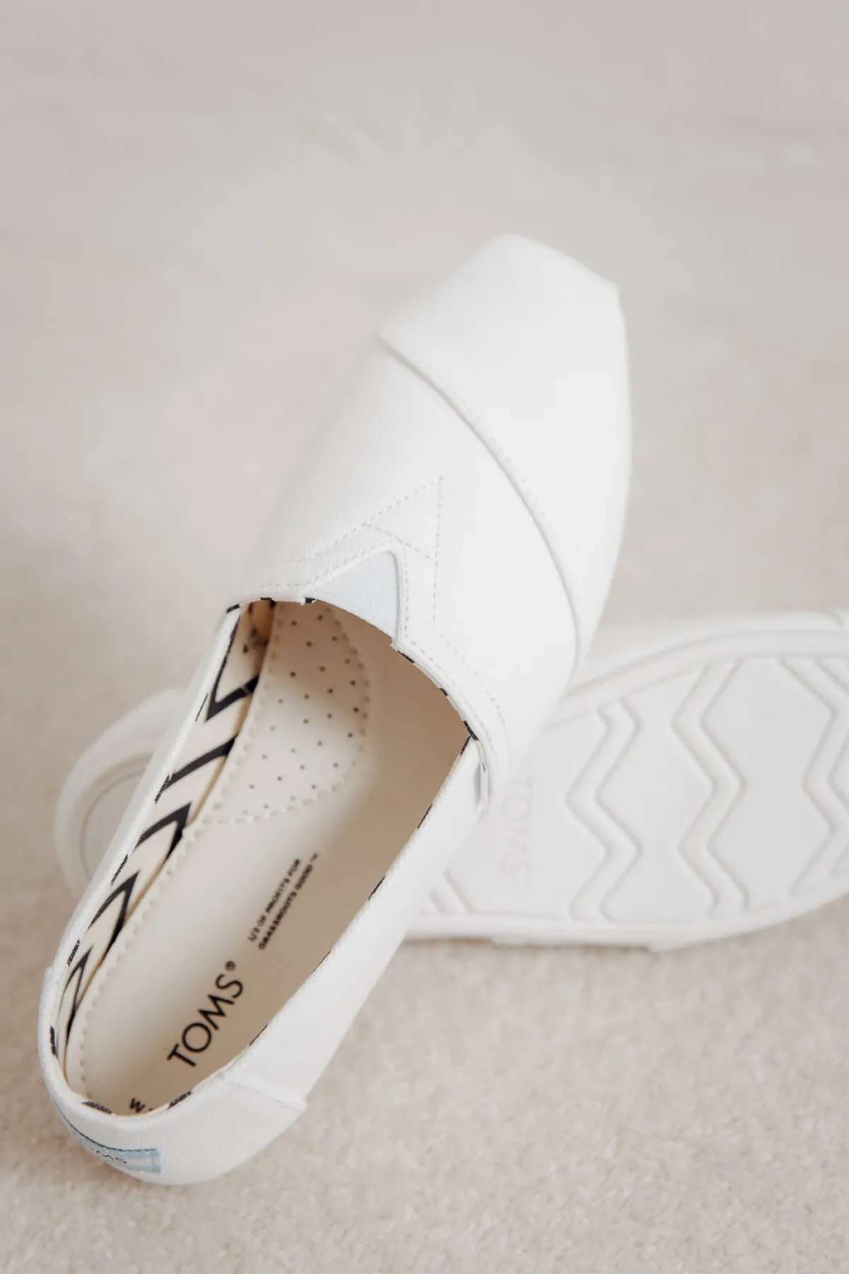 Weiße Espadrilles aus recycelter Baumwolle – Alpargata<TOMS Online