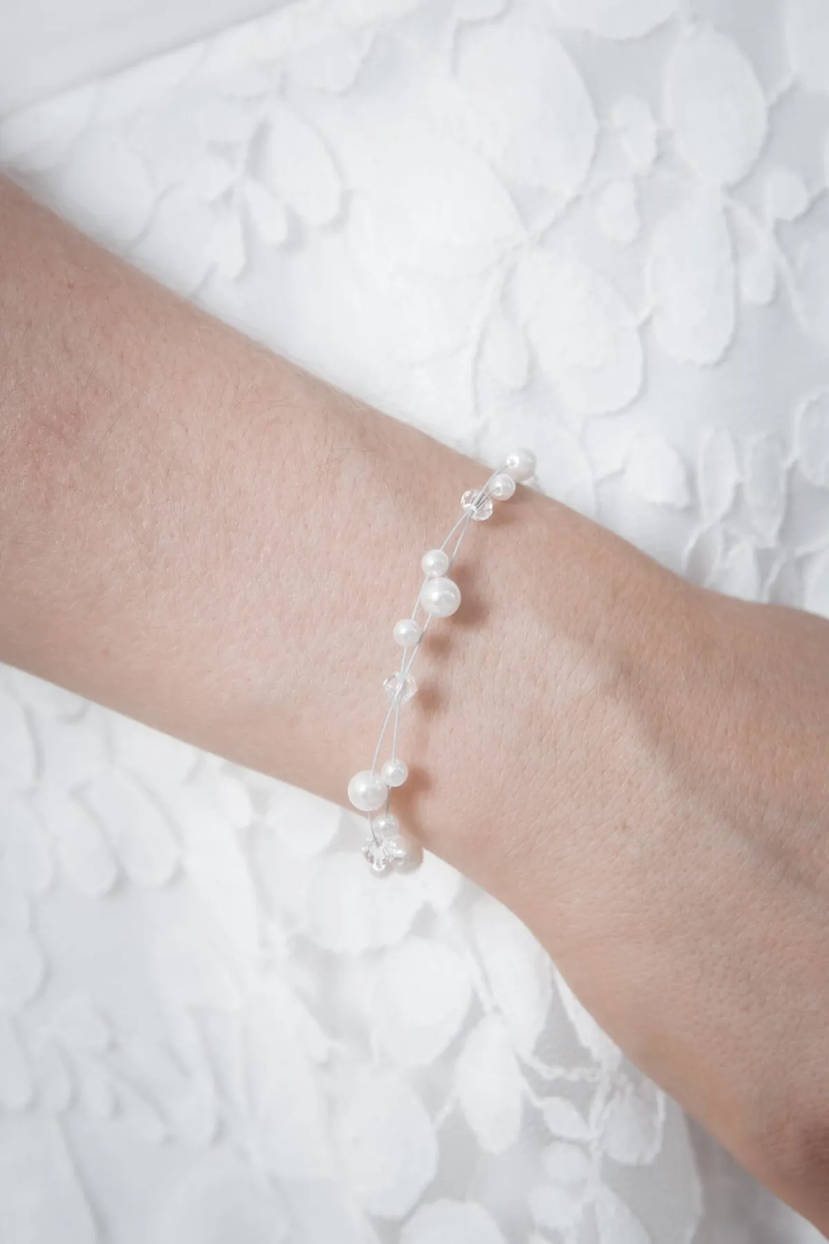 Zweireihiges Armband mit Perlenverzierung<Weise Sale